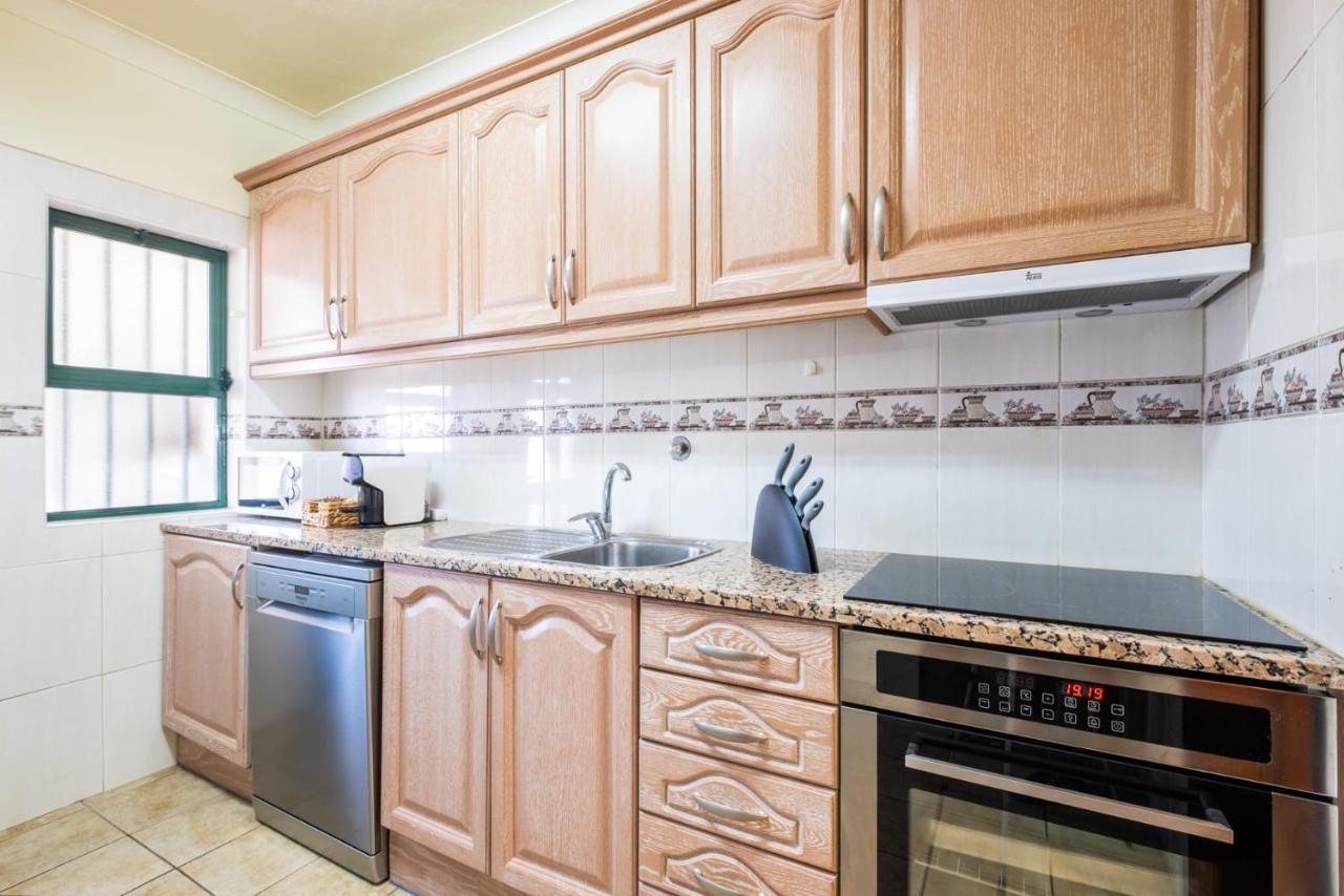 Villa Sequeira - Private Pool - Free Wifi - By Bedzy البوفيرا المظهر الخارجي الصورة